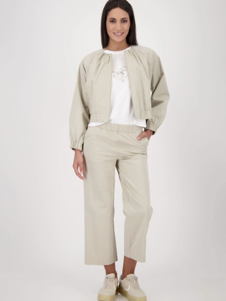 Куртка (ветровка) Monari женская